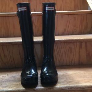 Tall hunter black boots in mint condition
